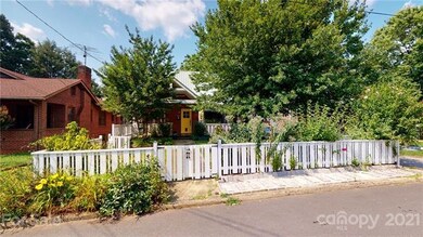 Tons of curb appeal!