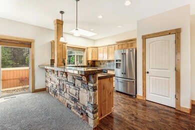 20208 Merriewood Ln, Bend, OR 97702 - photo 7