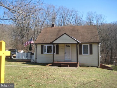 2713 Paper Mill Rd, Phoenix, MD 21131 - photo 3