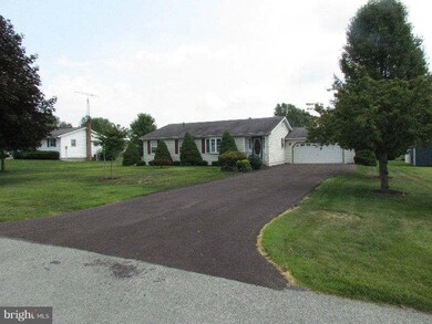 12350 Nancy Ave, Greencastle, PA 17225 - photo 5