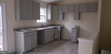 42 Cavalier Estates Dr, Harpers Ferry, WV 25425 - photo 2