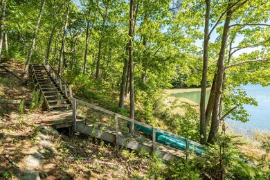31 Bartol Island Rd, Freeport, ME 04032 - photo 2