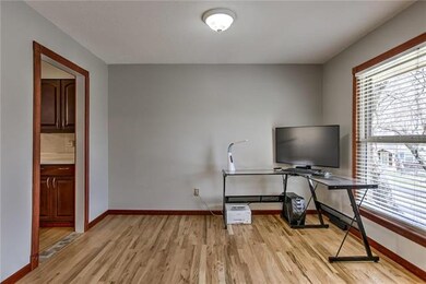 8732 Widmer Rd, Lenexa, KS 66215 - photo 6