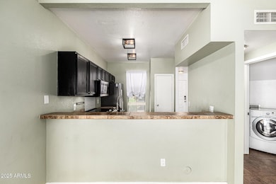 280 S Elizabeth Way unit 18, Chandler, AZ 85225 - photo 5