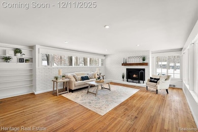 251 Doremus Ave, Waterford, MI 48328 - photo 6