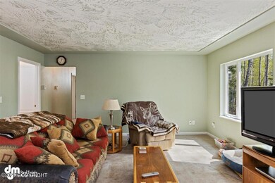 05-Living Room-ELKO2672