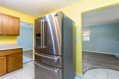 3979 Inglewood Dr, Middleburg, FL 32068 - photo 7