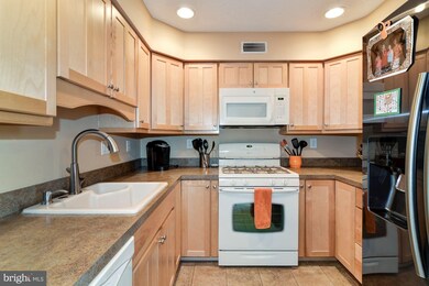 579 Vassar Rd, Wenonah, NJ 08090 - photo 4