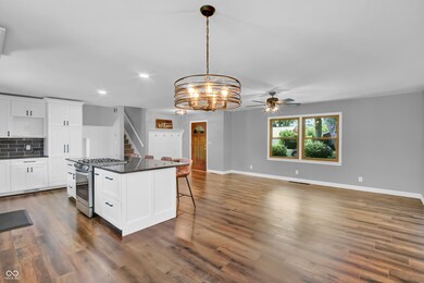 3271 Beech Dr, Columbus, IN 47203 - photo 7