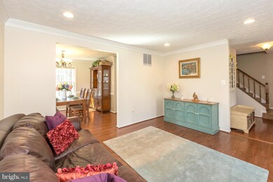 11919 Gold Needle Way, Columbia, MD 21044 - photo 3