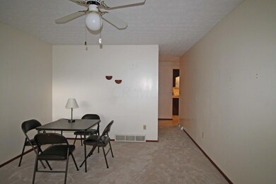 2025 Case Rd, Columbus, OH 43224 - photo 4