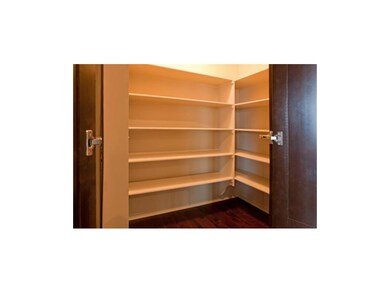 Large Walk-in Pantry