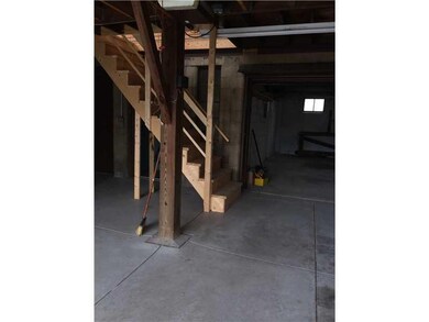 Parking Lot/Garage.