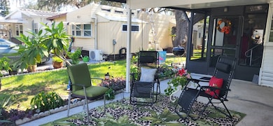 8225 Arevee Dr unit 819, New Port Richey, FL 34653 - photo 4