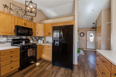 All Kitchen Appliances Stay