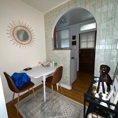 4833 N Hoyne Ave unit 2B, Chicago, IL 60625 - photo 3