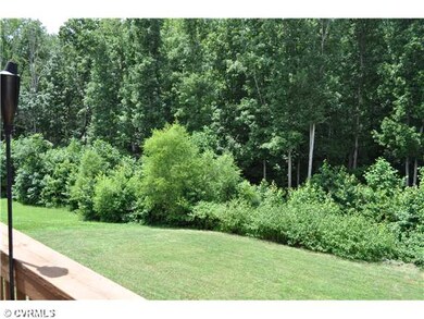 Yard/Garden - Backyard backs up to creek down belo