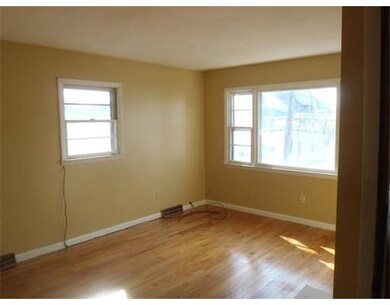 9 Brookfield St, Ludlow, MA 01056 - photo 3