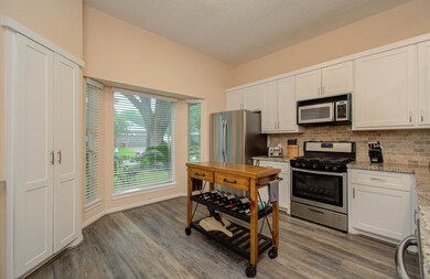 11002 Winspring Dr, Tomball, TX 77377 - photo 3