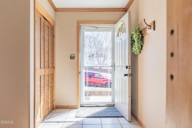 1706 N 6th St - 8