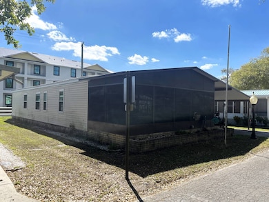 900 Aqua Isles Blvd unit E17, La Belle, FL 33935 - photo 4