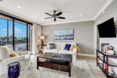 16940 Bay St #302 Den