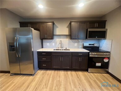 516 Prospect St, Findlay, OH 45840 - photo 3