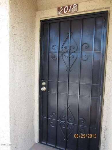 Screen door