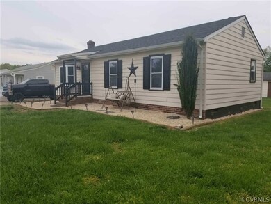 8918 Deerwater Rd, North Chesterfield, VA 23237 - photo 3