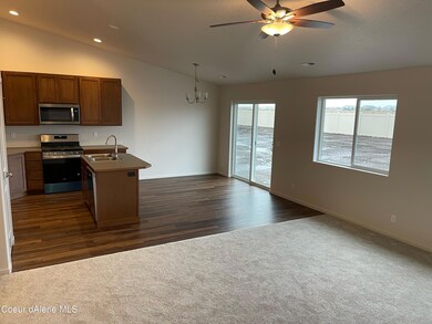Kitchen/Dining Nook