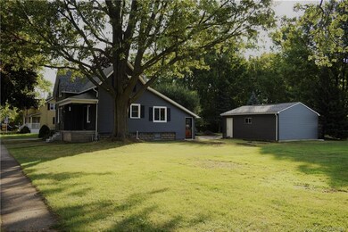 229 Stenzil St, North Tonawanda, NY 14120 - photo 6