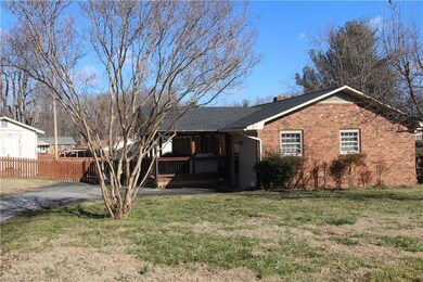 2704 Lafayette Place, High Point, NC 27263 - photo 3