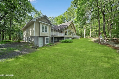 802 Niblick Ct, Hawley, PA 18428 - photo 3