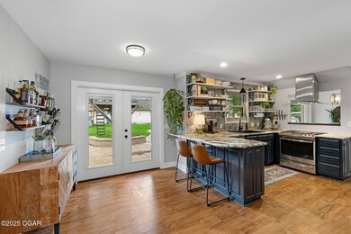 21-3502 Hackberry-17