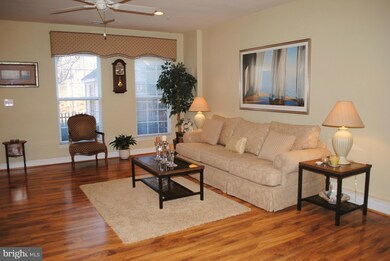 809 Oyster Ct, Odenton, MD 21113 - photo 3