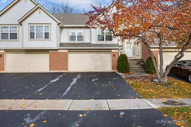 445 Cromwell Cir unit 3, Bartlett, IL 60103 - photo 2