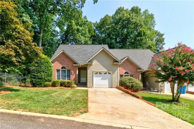 1503 Forest Park Dr, Statesville, NC 28677 - photo 2