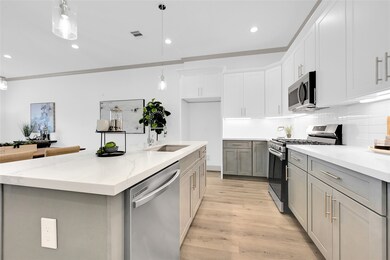 1534 Dewalt St, Houston, TX 77088 - photo 4