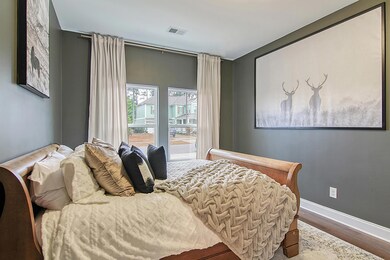 CREM_265 Calm Water Way Mini_001