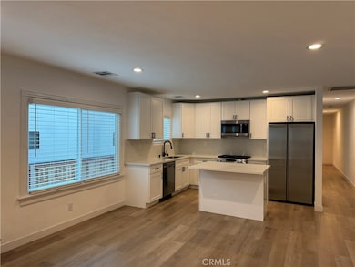 1215 N Vista St, West Hollywood, CA 90046 - photo 3