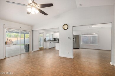 839 W Posada Ave, Mesa, AZ 85210 - photo 7