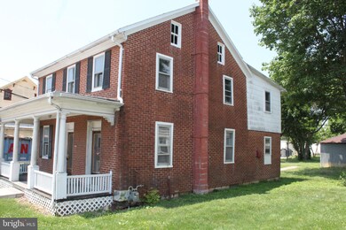 1811 E Chocolate Ave, Hershey, PA 17033 - photo 2