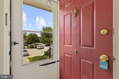 7533 Summer Blossom Ln, Columbia, MD 21046 - photo 5