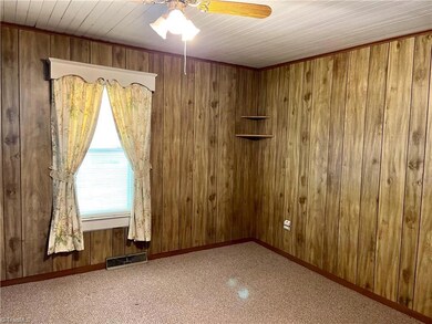 141 West St, Asheboro, NC 27205 - photo 7