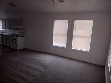 2600 Stadium Dr, Alvin, TX 77511 - photo 5