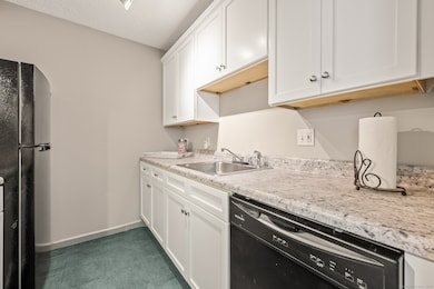 1 Russell St unit 11, Middletown, CT 06457 - photo 3