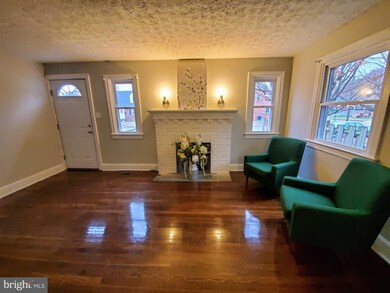 17 W 5th St, Front Royal, VA 22630 - photo 3