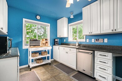 155 Mather Ct, Paw Paw, MI 49079 - photo 5