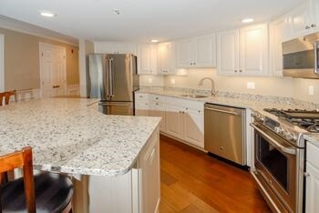 711 Sterling Hill Ln unit 711, Exeter, NH 03833 - photo 3