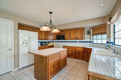 012_Kitchen II
